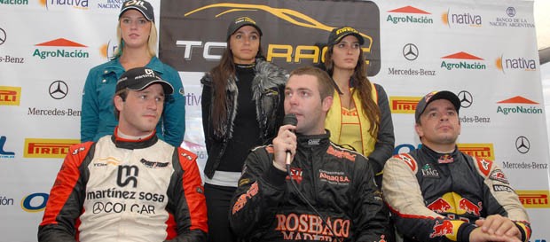 El Intendente recibe a los héroes del Top Race