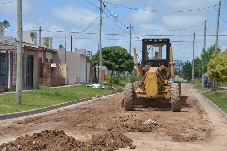 Se reanudaron trabajos en calles y caminos