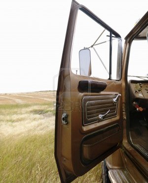 Roban en el interior de un camión