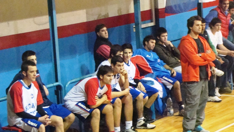 Esta noche Gutiérrez recibe a Sports de Pergamino