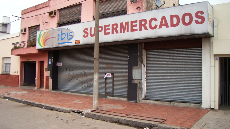 Bromatología clausuró otro supermercado