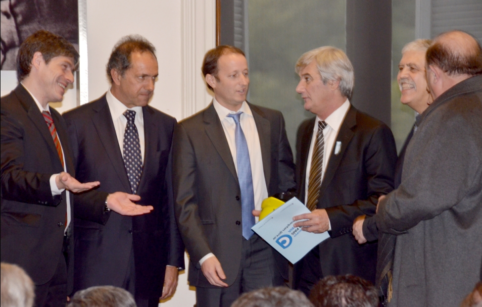 Bolinaga trajo más obras de la Casa Rosada