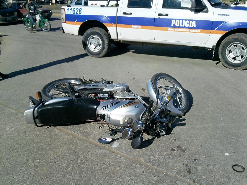 Choque en avenida Intendente Blanco y Ruta 51