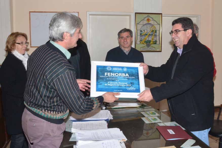 Reconocimiento del Intendente a FENORBA y la Cámara de Comercio