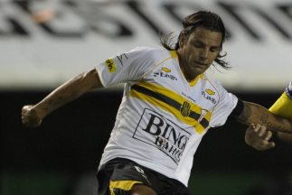 El “Bombón” Rosadas podría incorporarse a un club de Salto