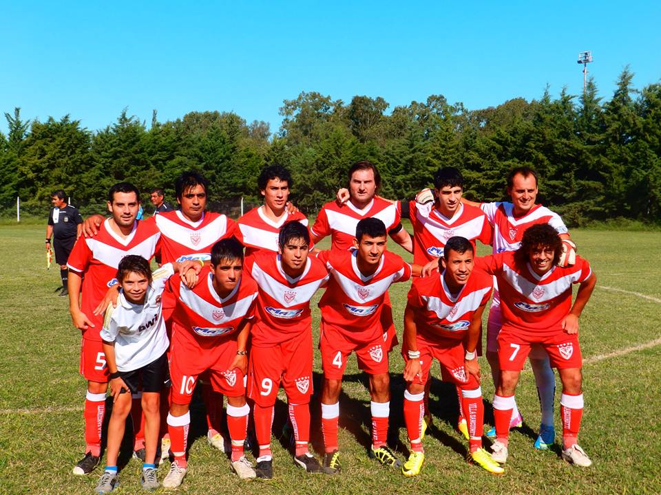 Villa está imparable y Obras le dio una paliza a Santa Lina