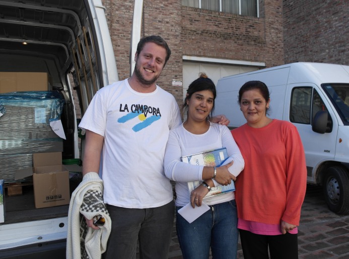 La Cámpora entregó 300 equipos de TDA en Arrecifes