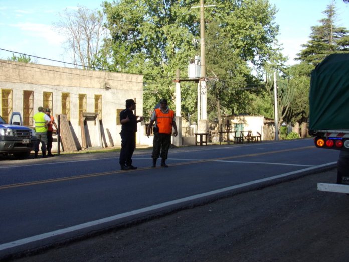 Secuestro de un auto robado