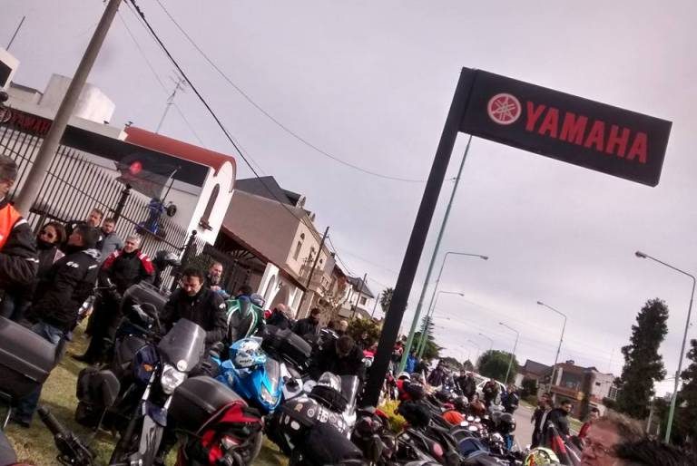 Más de 200 moteros de Yamaha se juntaron en Arrecifes