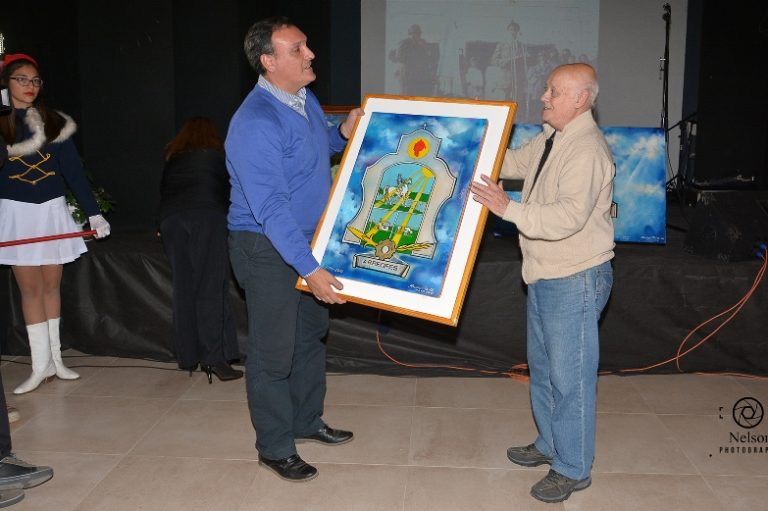 Homenaje al gran Bocha Porta, creador del escudo de Arrecifes