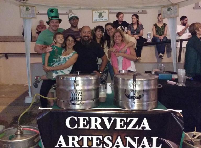 La Irlandesa vistió la noche de verde