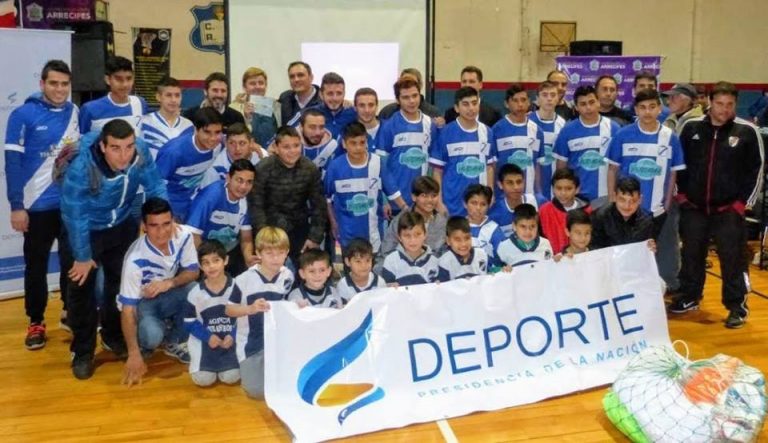 Se entregó un millón de pesos a instituciones deportivas de Arrecifes