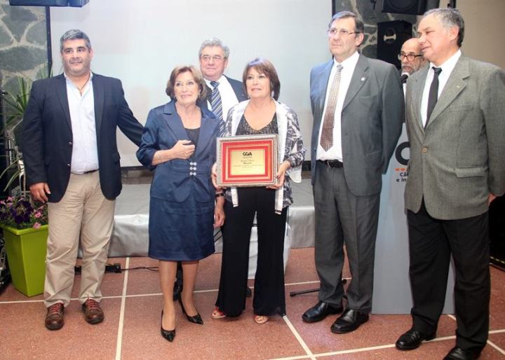 La Cámara de Comercio y su saludable costumbre de homenajear