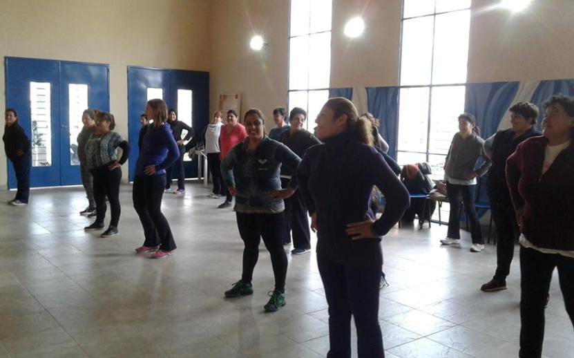 Clases de educación física en el CIC