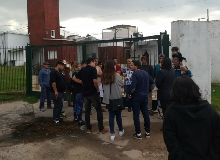 Se agrava la situación del Frigorífico de Carmen de Areco