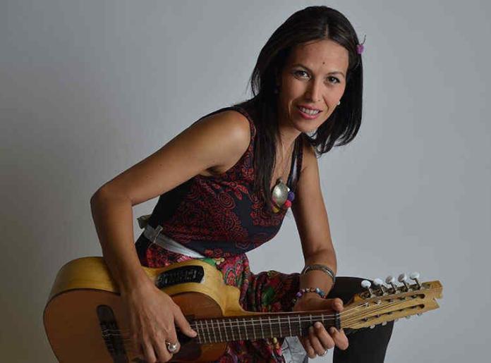 Roxana Carabajal actuará en la Fiesta del Costillar al Asador