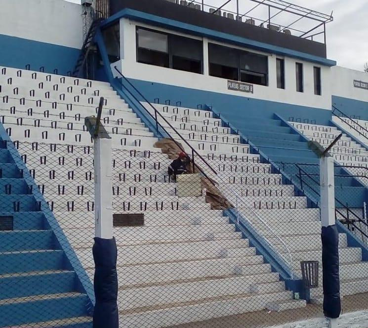 Nuevas luces, pintura y mantenimiento en el Estadio