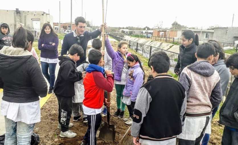 Forestación en el Arroyo del Pueblo