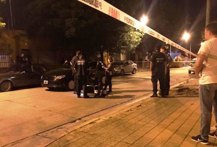 Asesinan a balazos a un joven en Pergamino