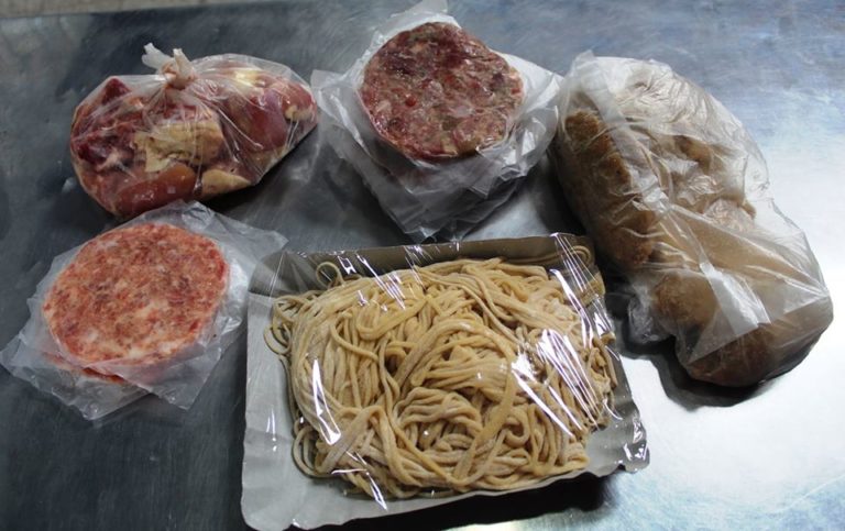 Bolsa de carne y pasta en La Paisanita