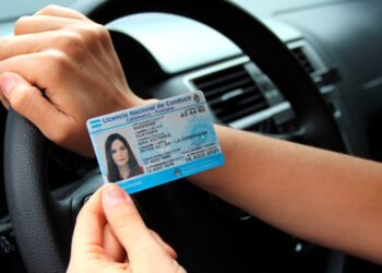 Cómo tramitar la licencia de conducir online