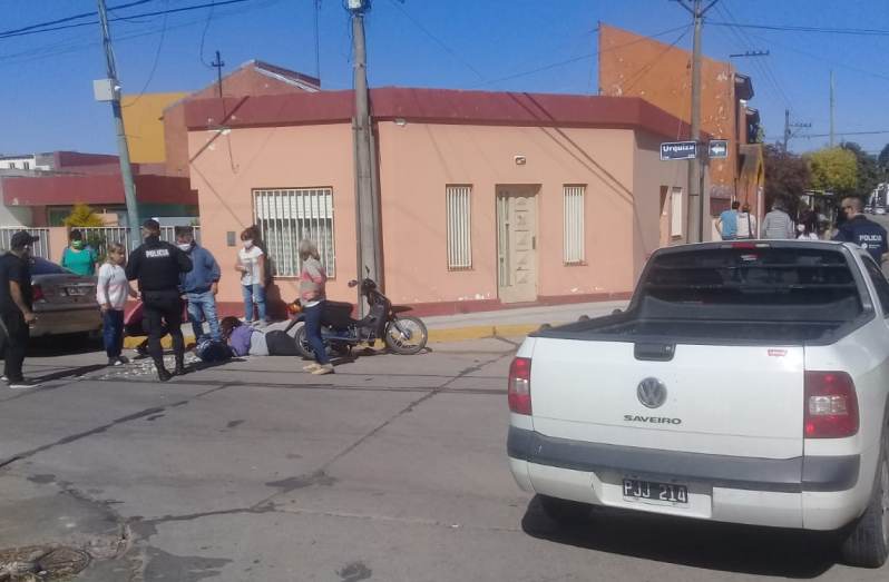 CHOQUE EN BARRIO LAS FLORES