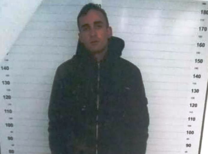 BUSCAN A UN DETENIDO QUE ESCAPÓ DEL HOSPITAL DE PERGAMINO