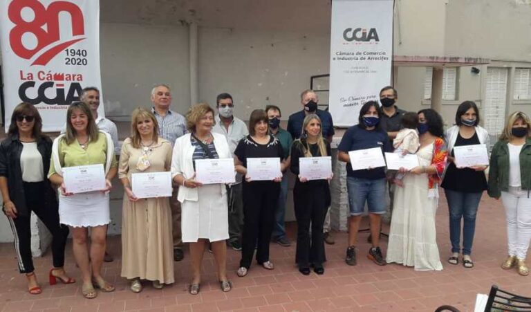 La Cámara distinguió a mujeres empresarias, comerciantes y emprendedoras