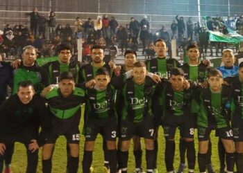 Brown empató con Villa y mantiene la punta