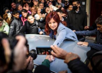DURO REPUDIO DEL FRENTE DE TODOS ARRECIFES