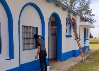 Arreglos en la escuela de paraje El Nacional
