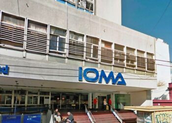 El Colegio de Médicos dio de baja al plus que se cobra por IOMA