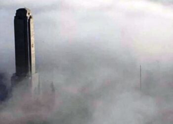 Tercer día consecutivo de humo en Rosario: sugieren cerrar puertas y ventanas