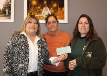 Entrega de subsidio a la Escuela Agraria