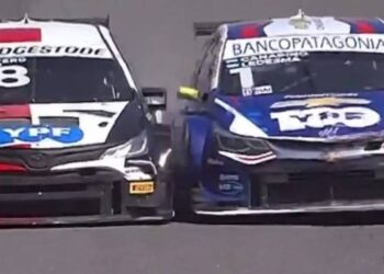 Video: Un toque de Santero le arruinó los 200 Kilómetros a Canapino