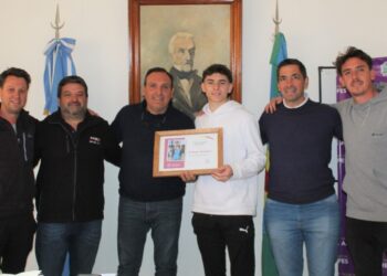 Reconocimiento del intendente Olaeta a Santiago Nomdedeu