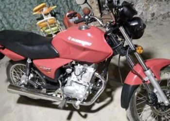 Le robaron la moto a Losada