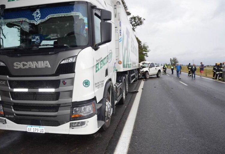 GRAVE ACCIDENTE EN LA AUTOPISTA 8