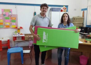 La Municipalidad sigue entregando materiales deportivos