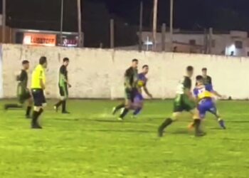 VIDEO: La mano que reclamó todo Brown en el gol de Boca