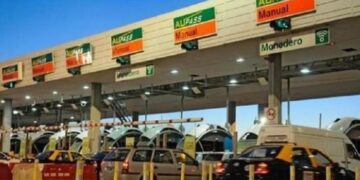Felices vacaciones: aumentan un 90% los peajes a la Costa