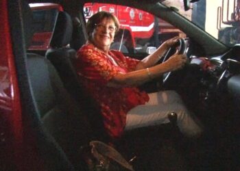 Nélida Buchaca ganó el auto de Bomberos