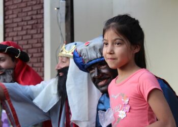 Los Reyes Magos recorrieron Arrecifes