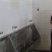 Reparación de baños en la Escuela Normal