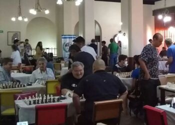 El Círculo de Ajedrez lanzó la Campaña Computadoras 2023