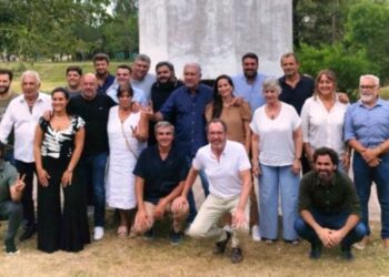 Peralta y Gabilondo, con legisladores del Frente de Todos
