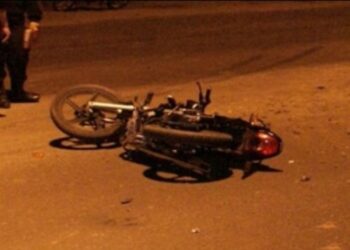 Piden cadena de oración para un joven accidentado en moto