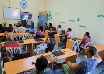 Comenzaron los cursos gratuitos de computación