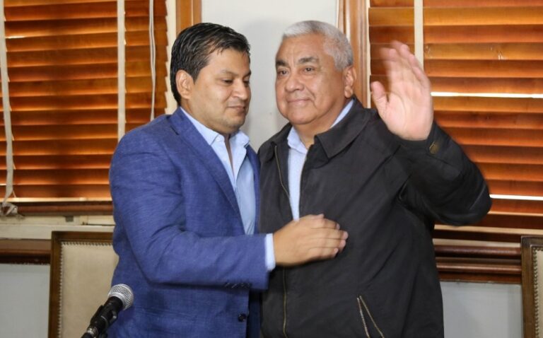 Insólito: Ramón Salazar, intendente interino de San Pedro, trató de “traidor” a su padre por regresar al cargo