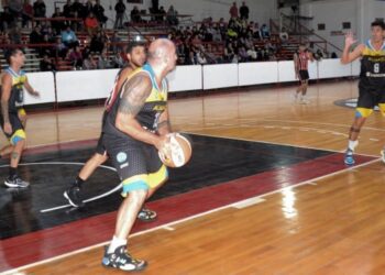 Básquet: ahora son tres los líderes del Apertura y Gutiérrez muestra un dato particular